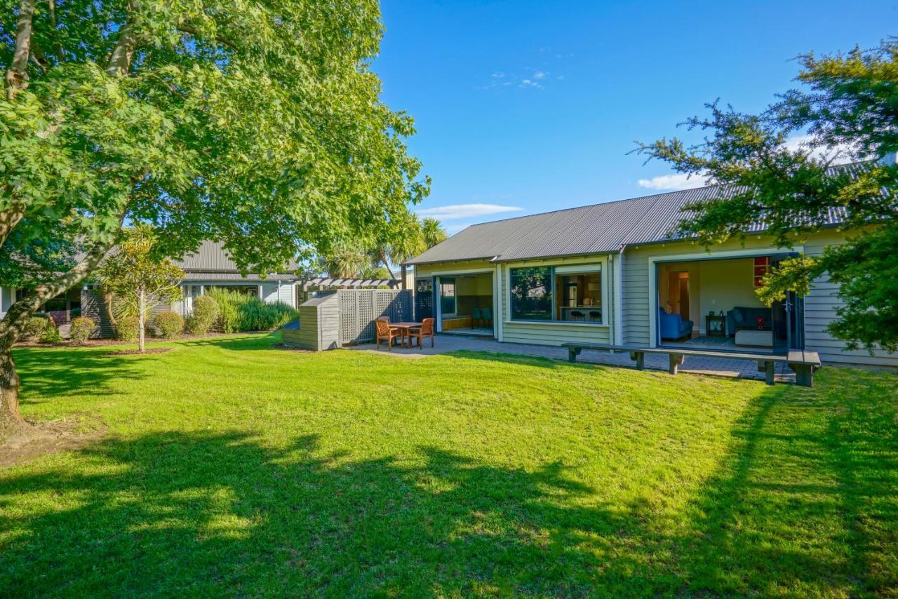 Parehua Resort Martinborough Esterno foto